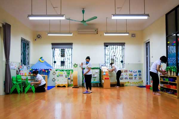 co nhieu hinh thuc cung cap nhan vien tap vu