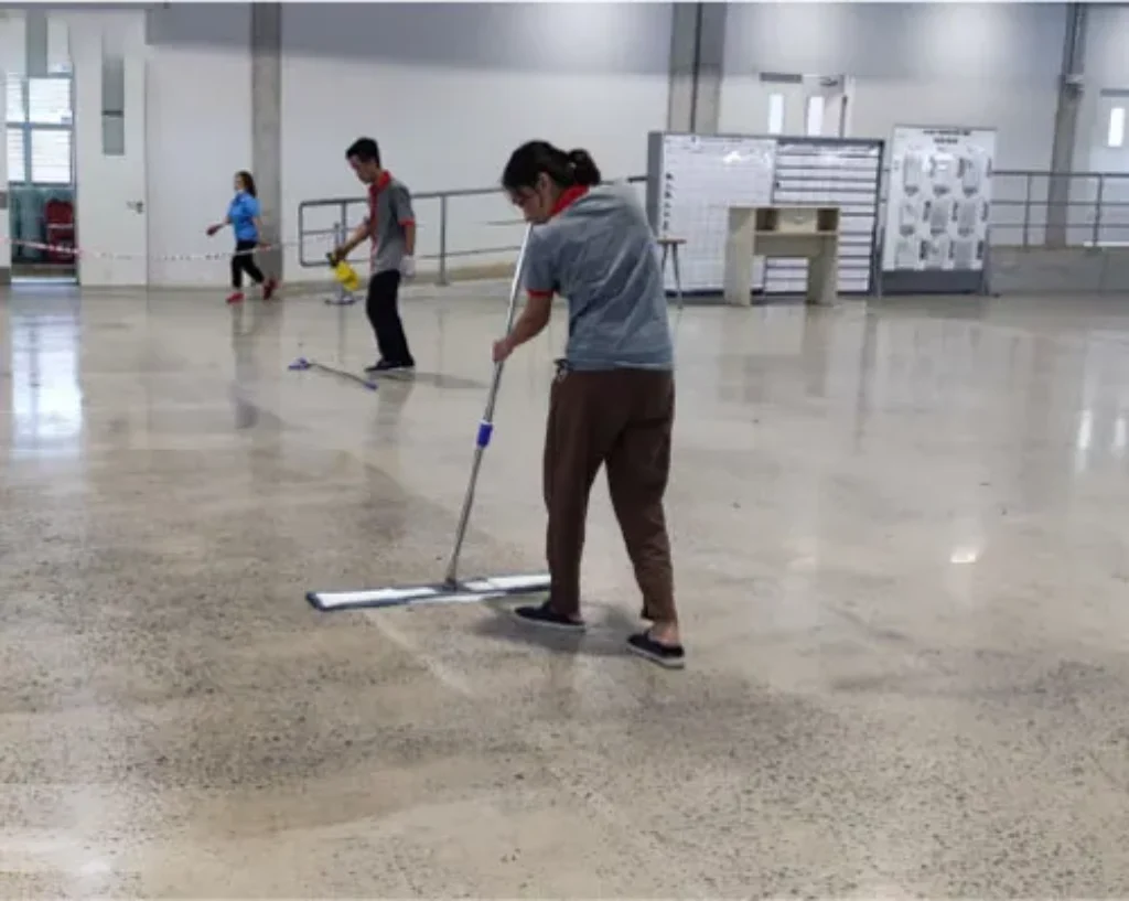 Danh bong san be tong