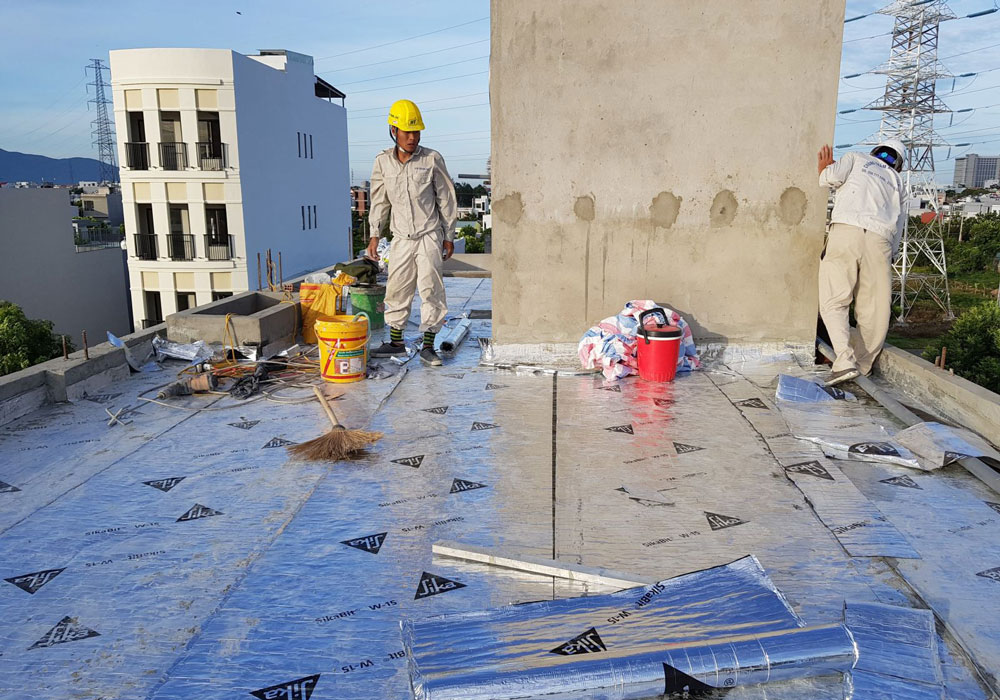 Chong tham san thuong toa nha