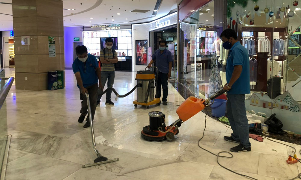 đánh bóng sàn đá nhân tạo