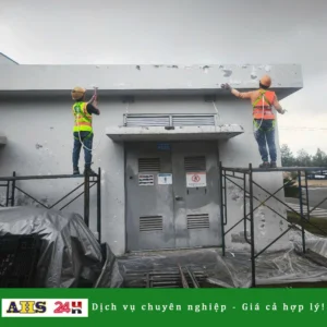 lăn sơn nước nhà cũ