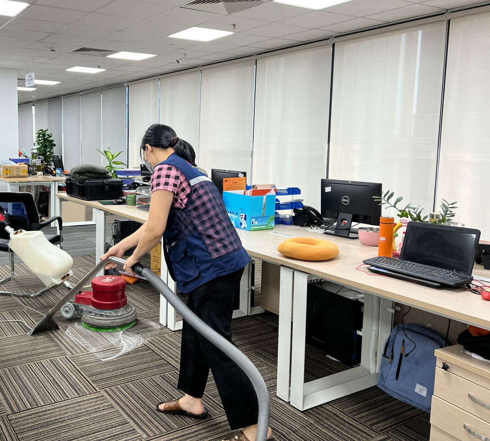 Cung cap nhan vien tap vu lam viec theo 3 ca